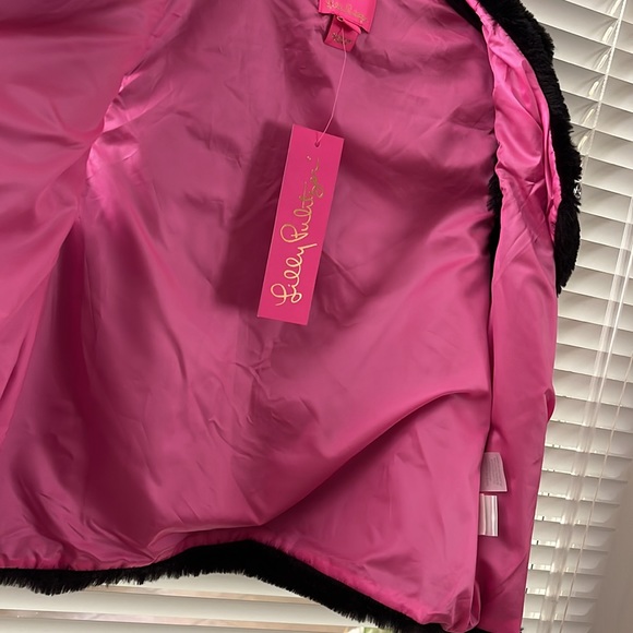 Lilly Pulitzer Winston Black Faux Fur Plush Vest - Picture 3 of 5